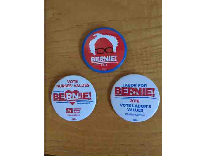 2016 Bernie Labor buttons