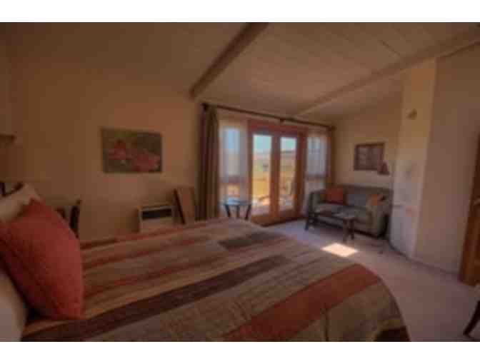 Over the Moon with Motel Inverness & Michael Ellis: A 2-Night Stay & Sunset Walk for 4