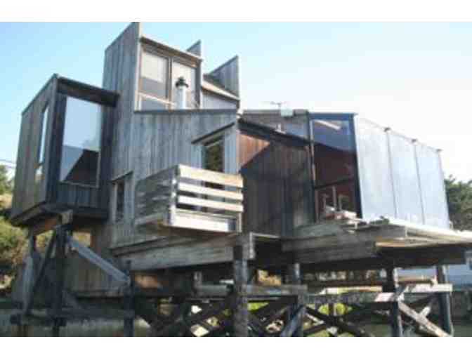 2 Nights at The Poet's Loft on Tomales Bay in Marshall for 4 & a Bottle of Mendelson Wine