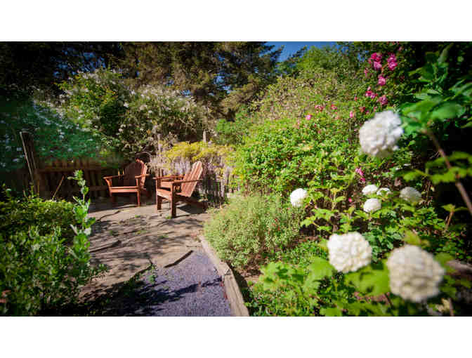 2 Nights at Bear Valley Cottage & Dinner at The Fork at Point Reyes Farmstead Cheese for 4