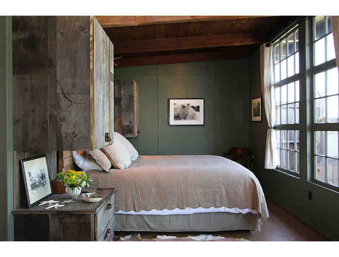 2 Nights at Sea Star Cottage on Tomales for Two Adults & PRNSA Field Institute Classes