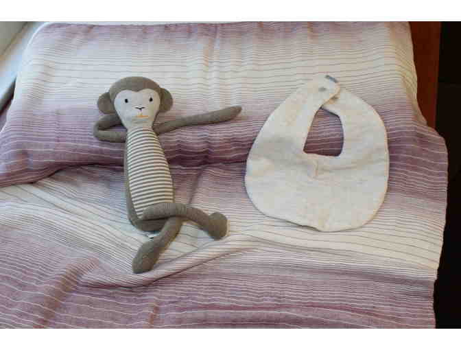 Baby Blanket, Bib and stuffed toy from Maude - Photo 1