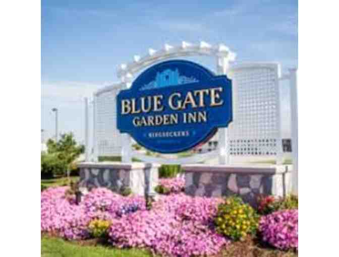 An overnight in Shipshewana, IN - Blue Gate Package includes lodging, meal and theatre - Photo 1
