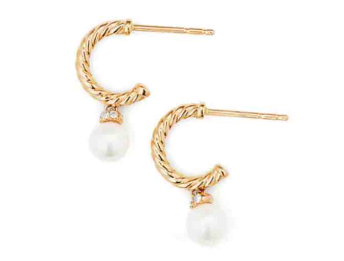 Gorgeous Jewelry Set in Gold, Pearls, Pave Diamonds