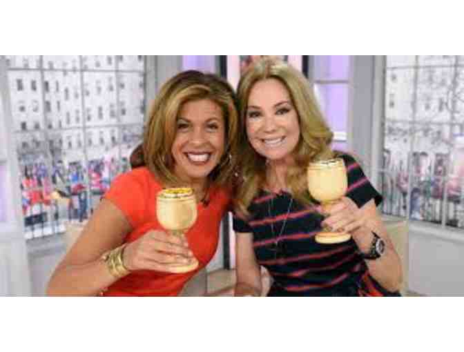 STUDIO GUEST at The Today Show 4th Hour with Kathie Lee and Hoda! - Photo 3
