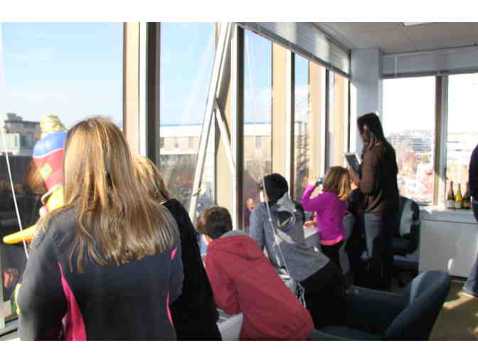 What A View! The 2015 UBS Thanksgiving Parade Spectacular with Brunch for 10