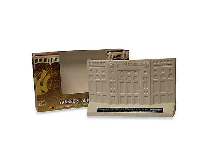 Steiner Sports: DEREK JETER 13X23 SCOUTING REPORT COLLAGE WITH PEN & STADIUM REPLICA