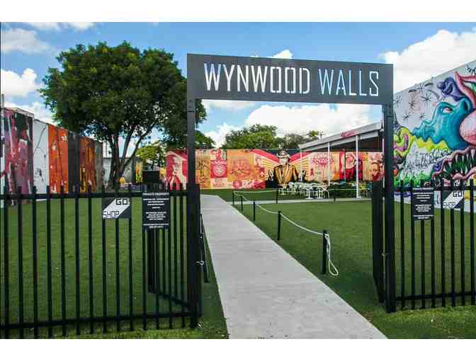Wynwood Walls Experience for 16 - Gift Certificates for Tour, Graffiti & Lunch!