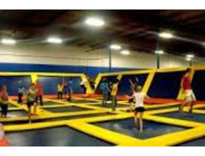 Family Pack to Sky High Sports Trampoline