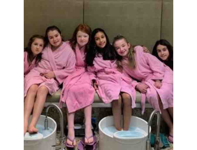 Allure Day Spa: 1 Childâs Spa Day