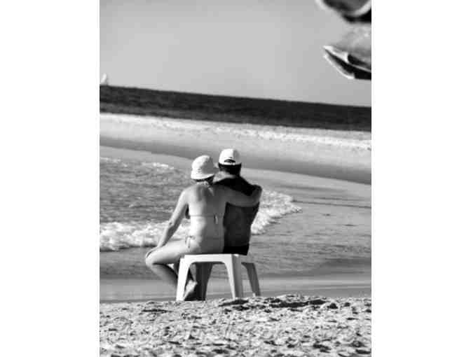 1 hour of family shoot + (1) 8x10 print