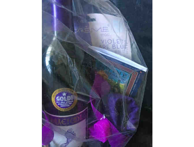 Basket of Wine Goodies