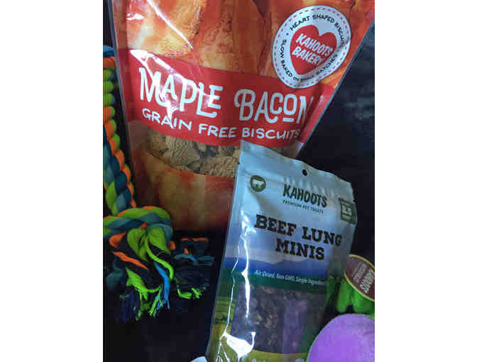 Gift Bag for your Dog & $20 Gift Card from Kahoots - RB