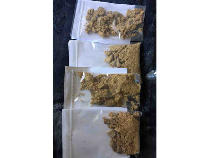 Gift Bag for your Dog & $20 Gift Card from Kahoots - RB