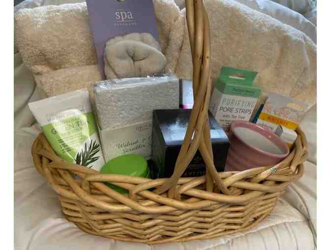 Relaxing Spa Day Basket - Photo 1