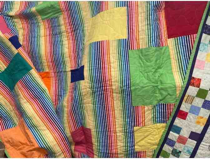 86" x 120" Handmade Rainbow Heart Quilt - Photo 3