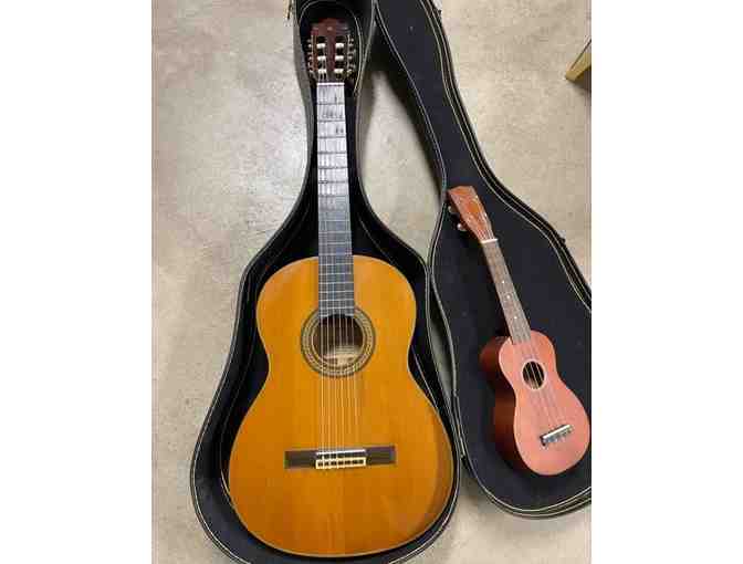 YAMAHA C-200 Classical Guitar with Hard Case and Kent Ukelele