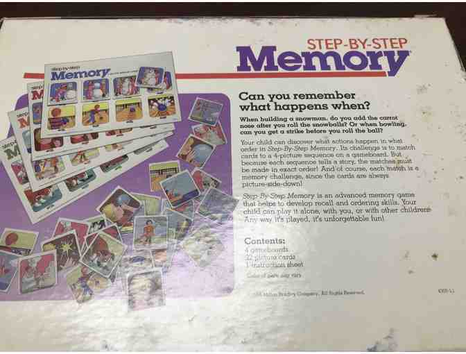 Vintage 1983 Milton Bradley Memory Step-by-Step Game