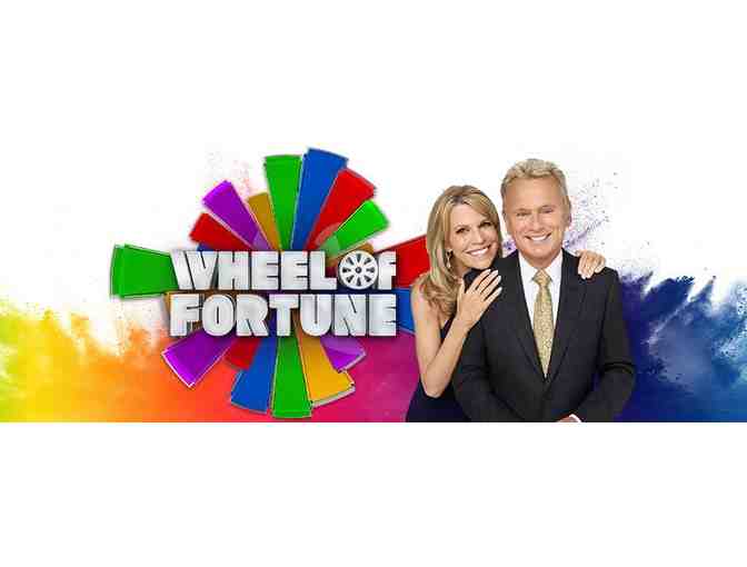 Wheel of Fortune: Four Production Passes & Prize Pack - Photo 1