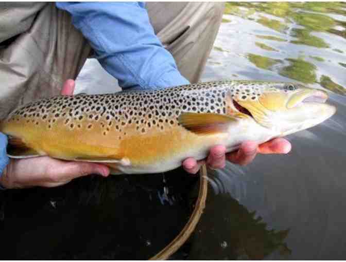 Full Day Guided Fly Fishing at Reeder Creek Ranch and Lodging at Bar Lazy J for 2 People