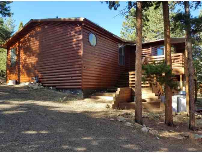 Estes Park Colorado Cabin: 4-bedroom, 3-bath, 3-night stay, sleeps 10 - Photo 3