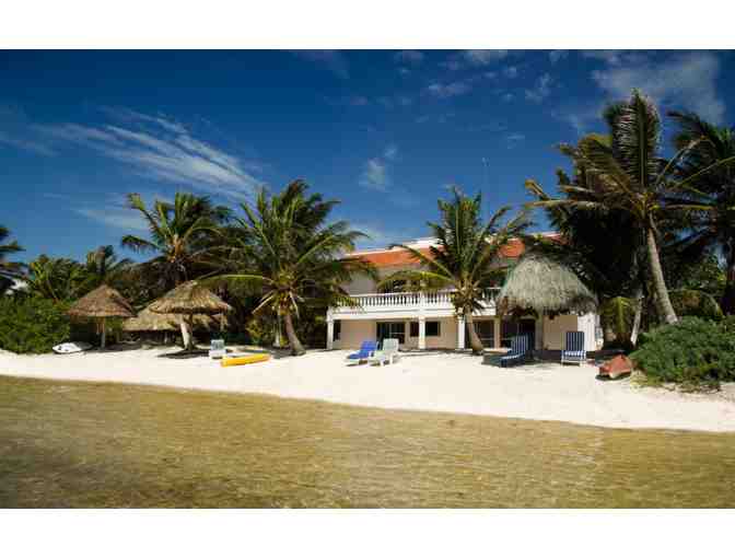 7-night stay for 4 at the beautiful Acocote 'Eco Inn'  on Chetumal Bay in Xcalak, Mexico