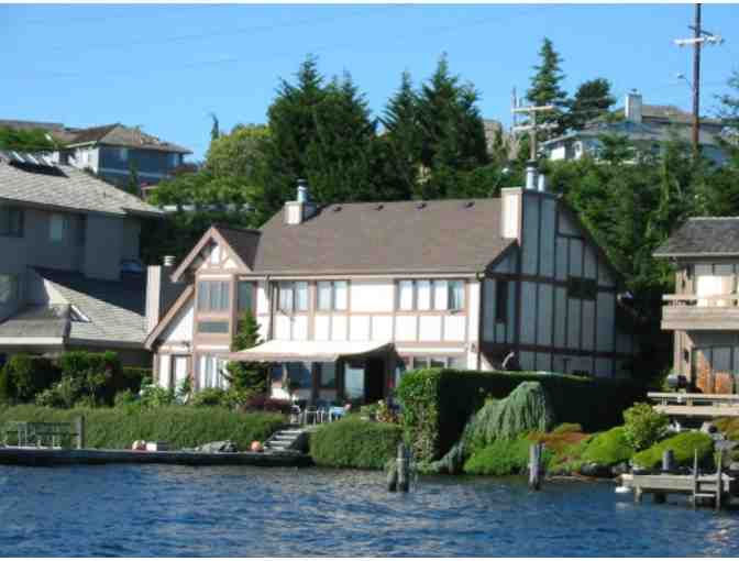 PROGRESSIVE DINNER FOR 8 ON THE SHORES OF LAKE WASHINGTON