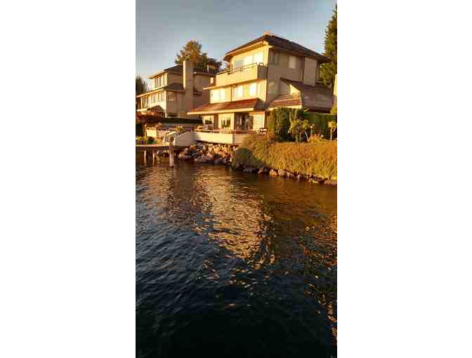 PROGRESSIVE DINNER FOR 8 ON THE SHORES OF LAKE WASHINGTON