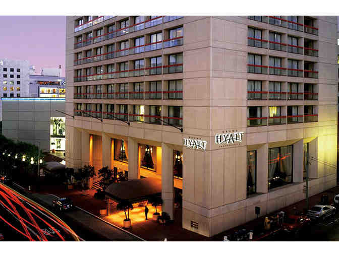 ONE night stay at the Grand Hyatt San Francisco for TWO with Breakfest
