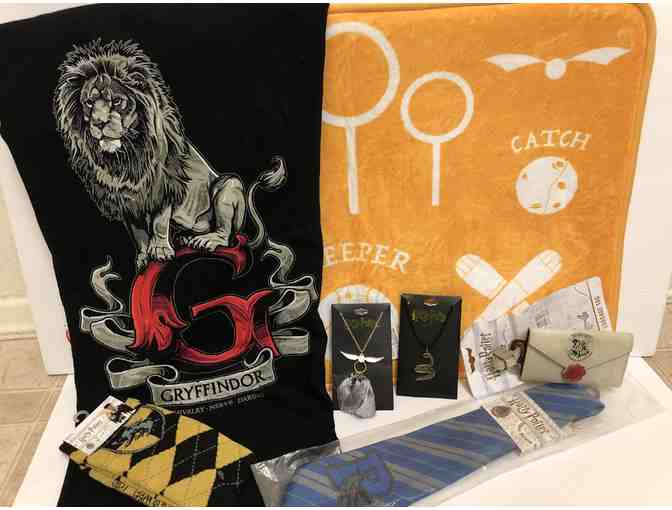 Harry Potter Collectibles! - Photo 1