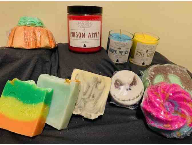 Vegan Soap, Soy Candle and Bath Bomb Set