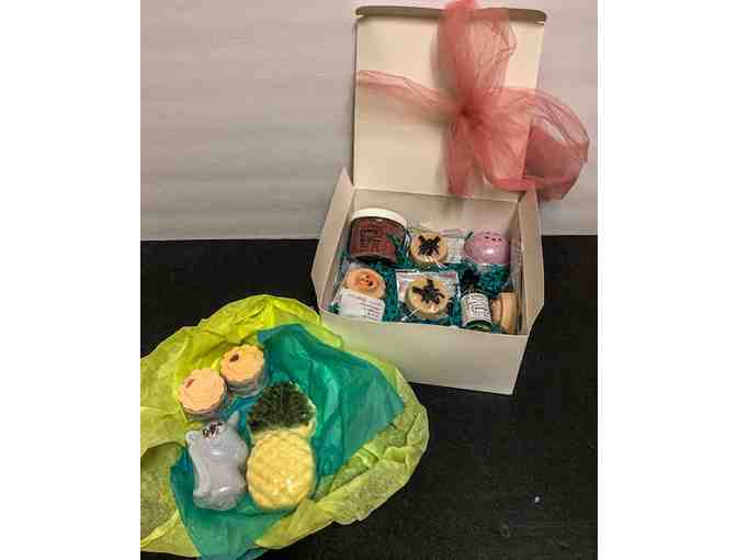 Apricity - Bath Bomb, Sugar Scrub, Hair Oil