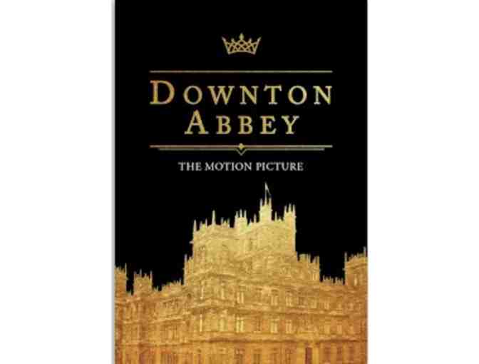 Downtown Abbey - 3-D Puzzle, Collectible Snow Globe and DVD of the Movie