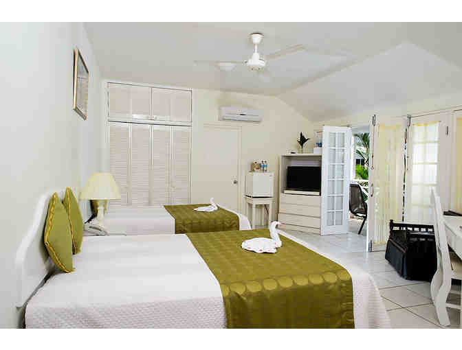 Rondel Village 4 Day / 3 Night Stay in Jamaica