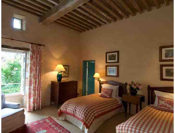 One Week Stay at Maison Rose with Unique Experiences