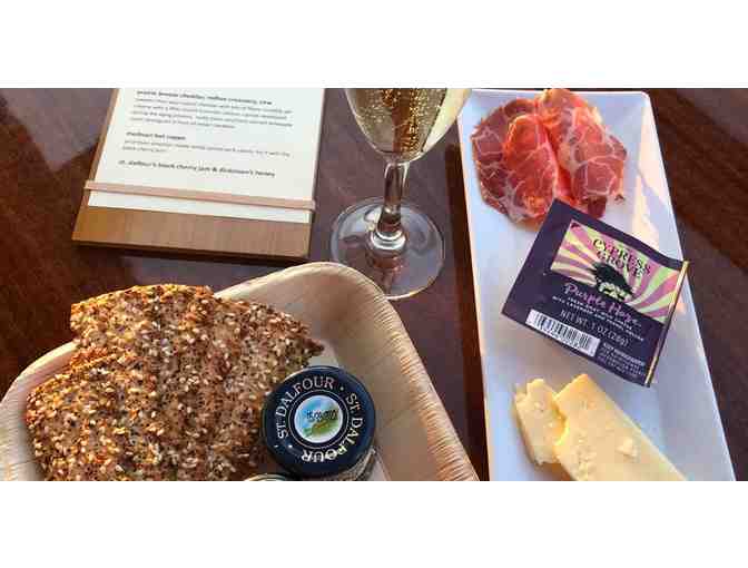 STRETCH ZONE: Classic Harbor Line Champagne & Cheese Pairing Cruise for Two