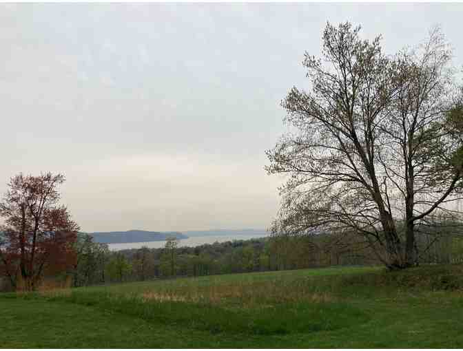 STRETCH ZONE: A Fall Day in the Lower Hudson Valley for Four