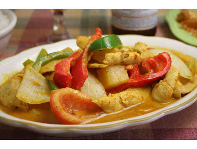 Pad Thai, Curry Beef or Tamarind Duck? All the best at Thai Choice in Gloucester