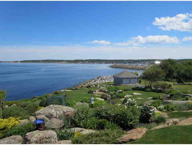 Celebrate Rockport's Illumination Night with Janice and Wally!