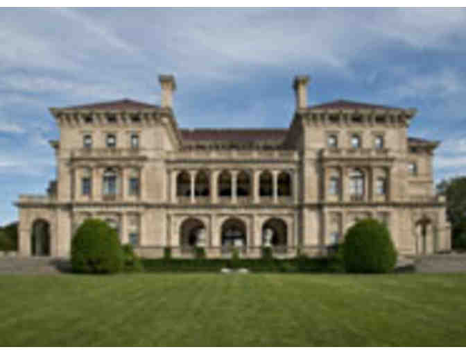 Newport Mansions - 2 One House Passes