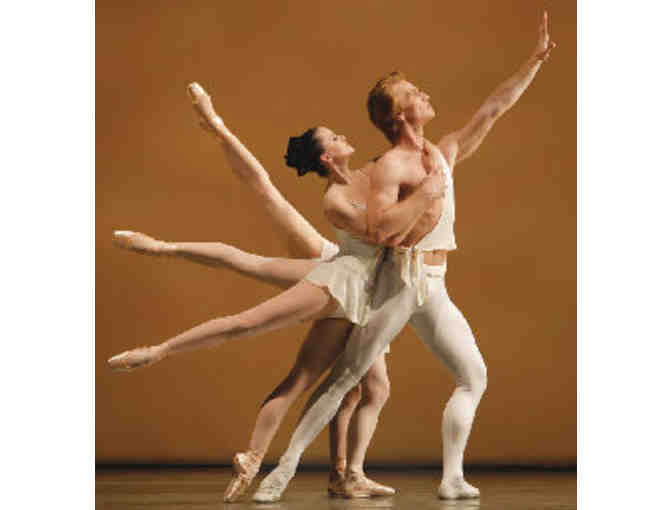 Exclusive New York City Ballet Tickets with Backstage Tour