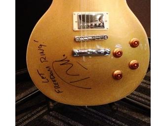 Xaviere XV-500 Guitar Signed by Tom Morello!!