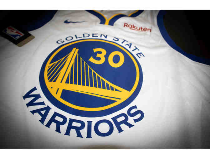 Steph Curry Signed Jersey (Golden State Warriors)