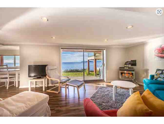 2 night stay at the Beach House in Davis Bay (Sechelt) on the Sunshine Coast
