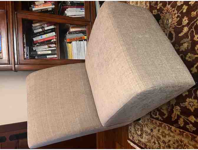 Slipper Chair