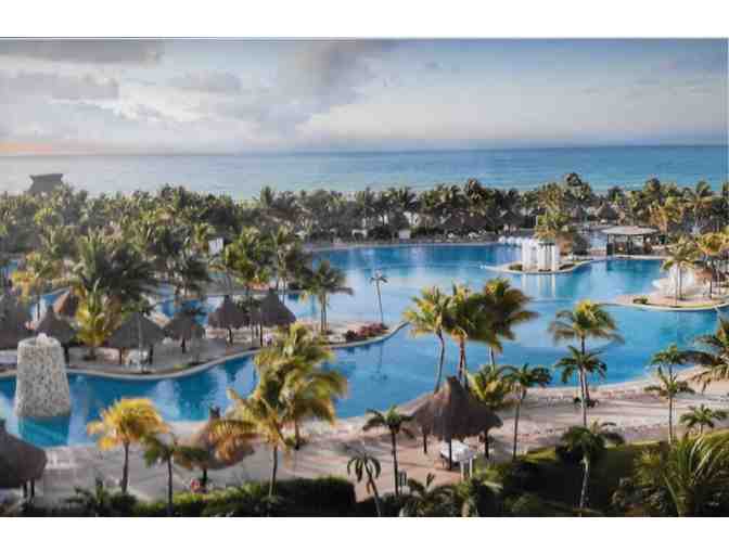 Outstanding Resorts in Mexico-Your Choice for 5 Days & 4 Nights (Land Only)