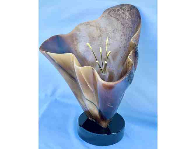 "Eocene Lilly" Sculpture created by Hugh Thompson III - Photo 1