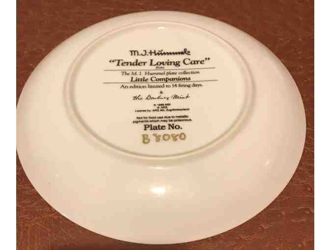 Hummel Collector Plate: 'Tender Loving Care'