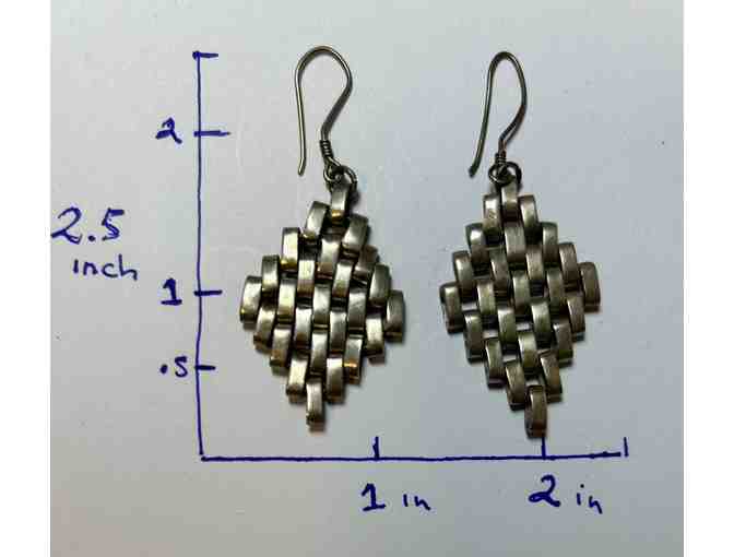 Lozenge shaped interlinked earrings (CD)
