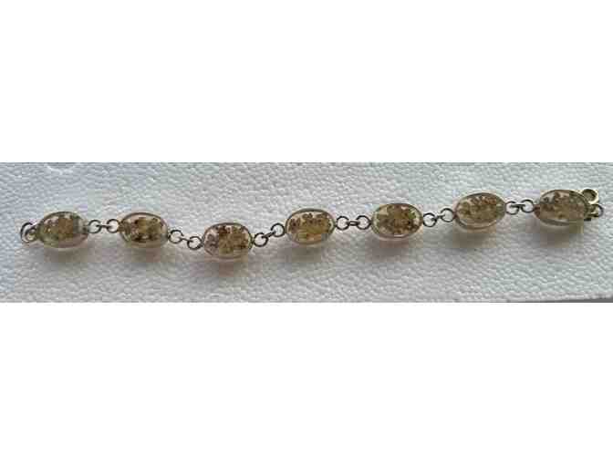 Pretty bracelet made from Resin Beads (CD)